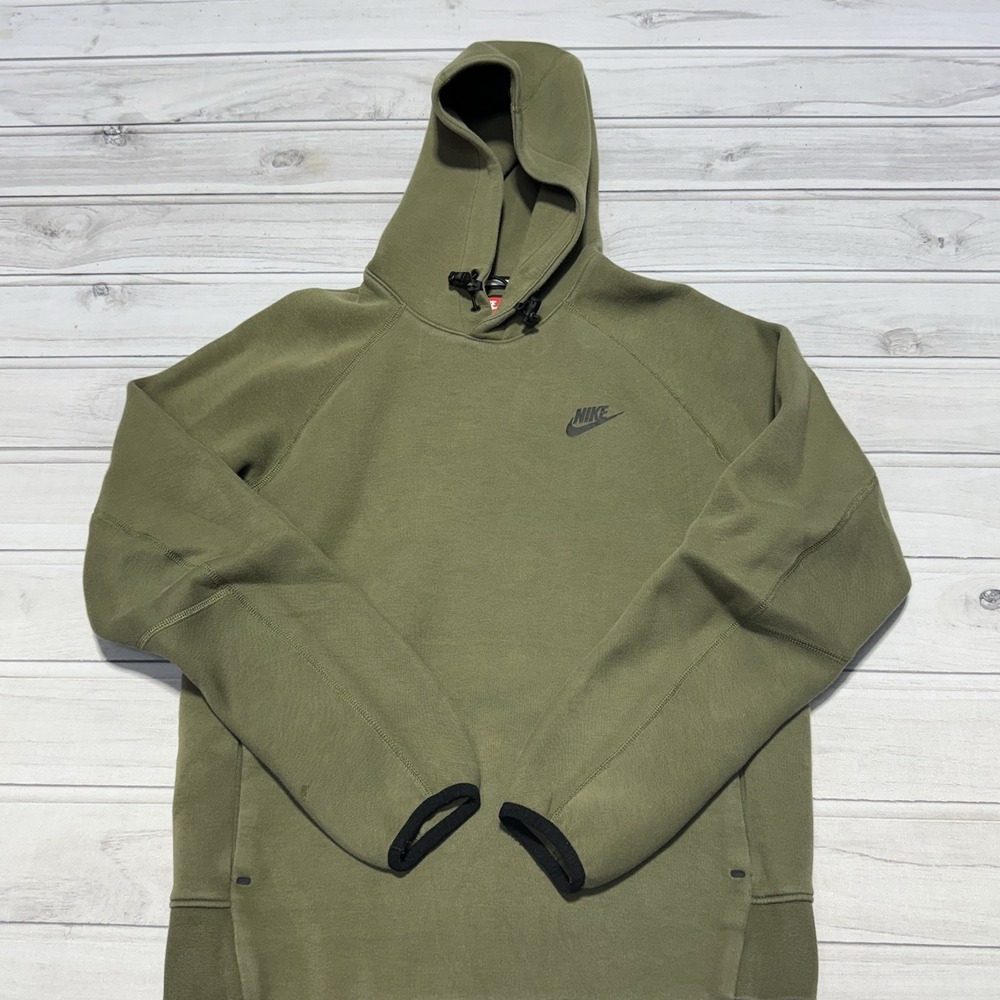 Nike Sportswear Tech Fleece Pullover Hoodie Mens Small Olive Green FB8016-276